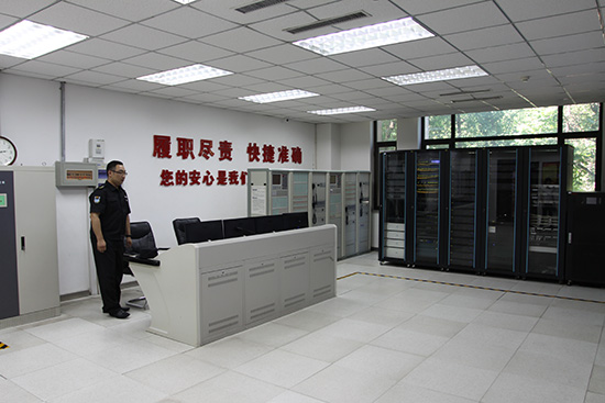 1-2005110T619A1.jpg